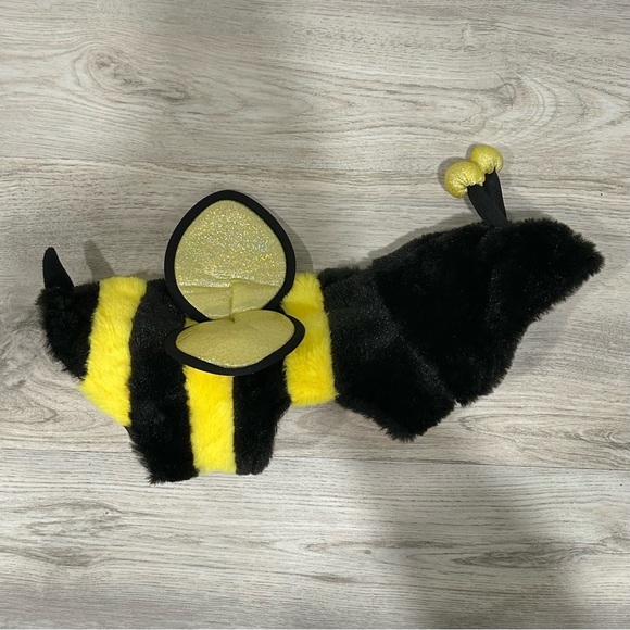 Pup Crew Fuzzy Honey Bumble Bee Dog Costume Vest Halloween Dress Up Size XS/S - Picture 1 of 10